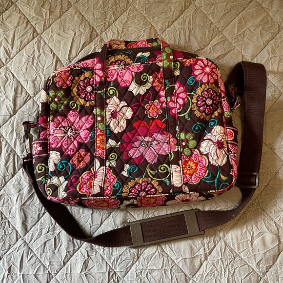 Vera Bradley Handbags - Vera Bradley Messenger Bag